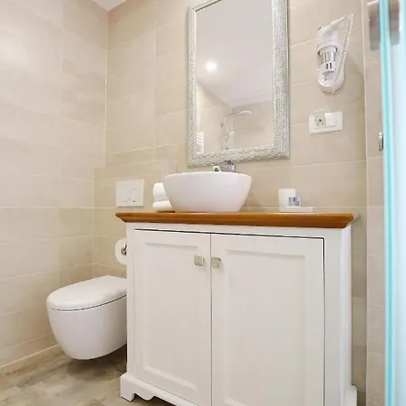 Skoblar 4* Ζαντάρ
