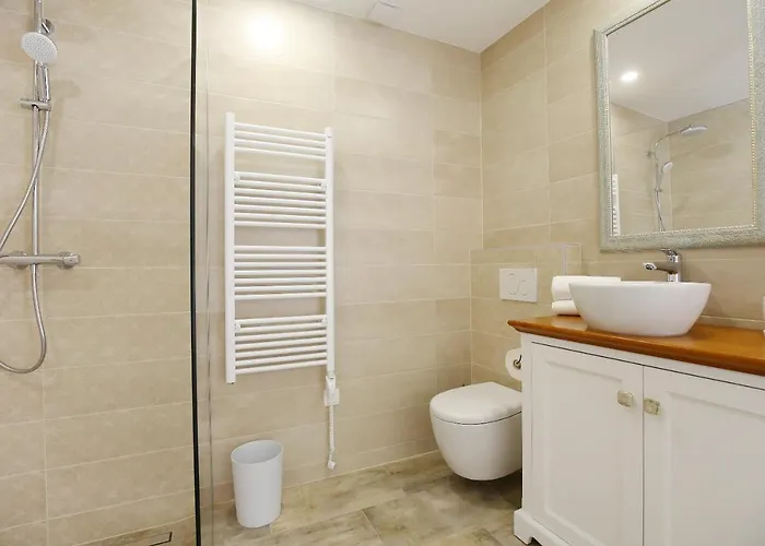Bed & Breakfast Skoblar